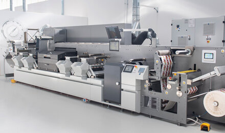 I.B.E. installa la prima linea BOBST MASTER DM5 in Italia