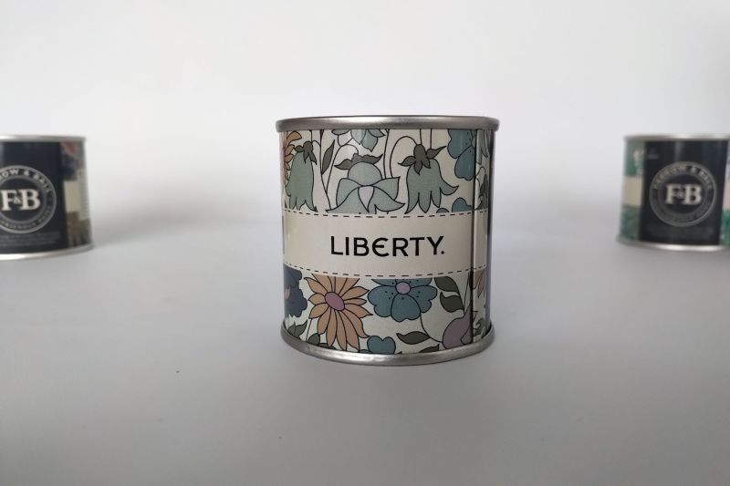 Fujifilm Acuity B1 vince la sfida dei barattoli personalizzati di Liberty e Farrow & Ball