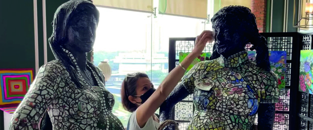 La presidenza della Fondazione IM Group espone sculture dell’unità per dare speranza globale e aiutare i bambini bisognosi