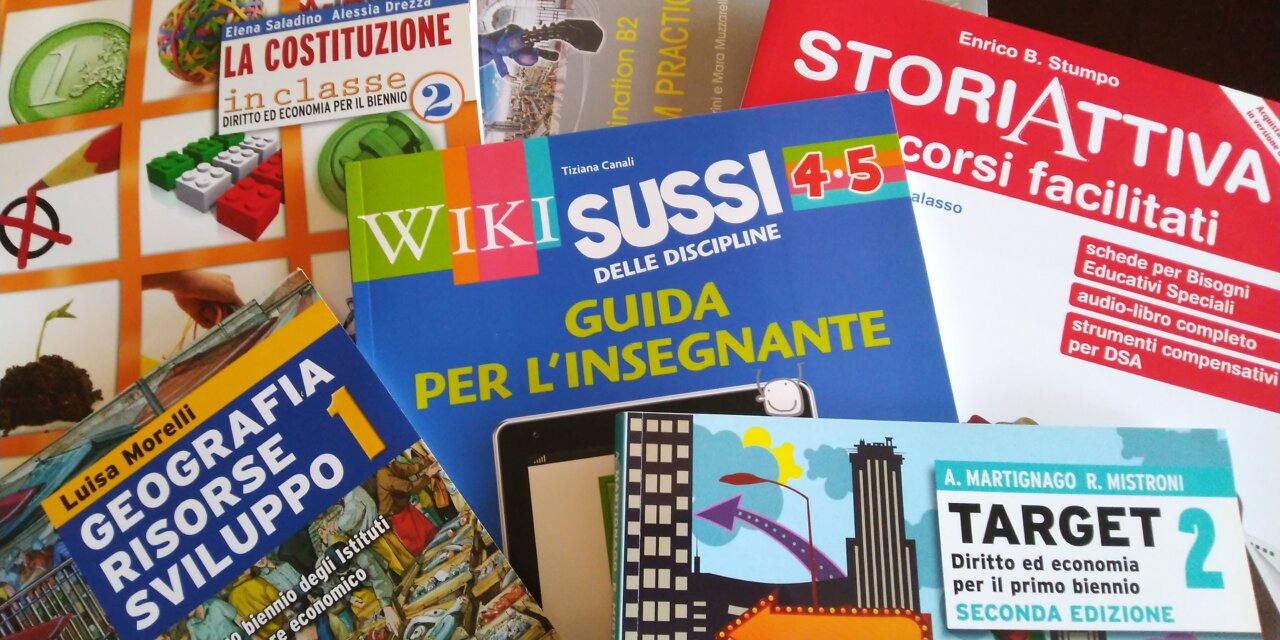 Libri “vecchia scuola”: la carta vince ancora, il digitale diventa uno strumento