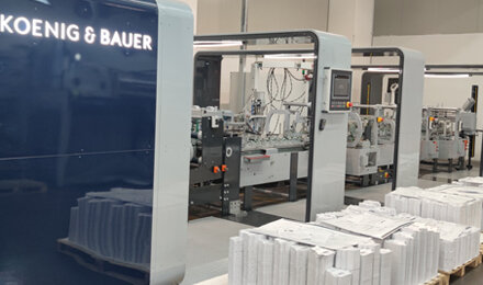 Rotolito investe nel packaging e installa una nuova piega-incolla di Koenig & Bauer