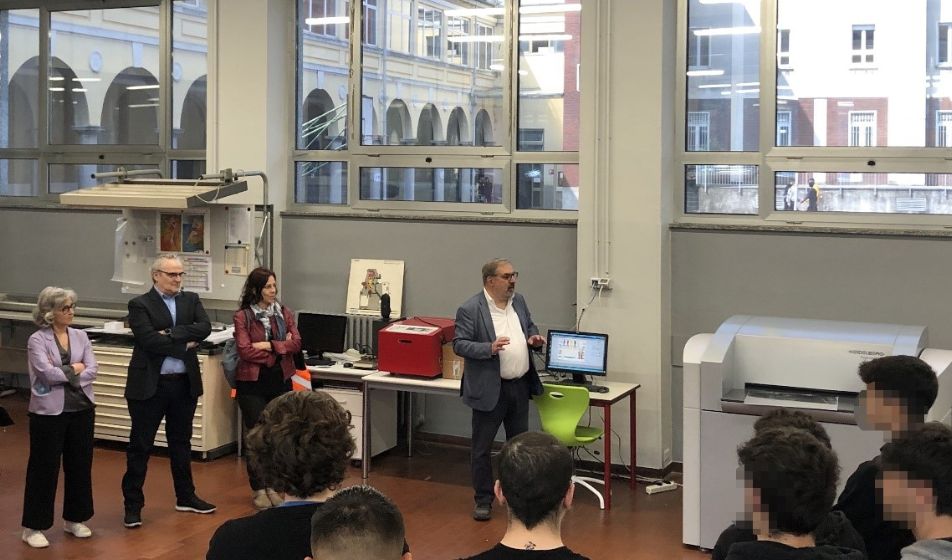 Heidelberg Italia sostiene la formazione grafica