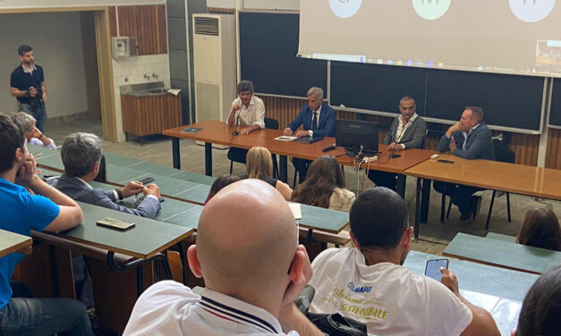 A Bari ha aperto la prima libreria italiana di materiali ecosostenibili