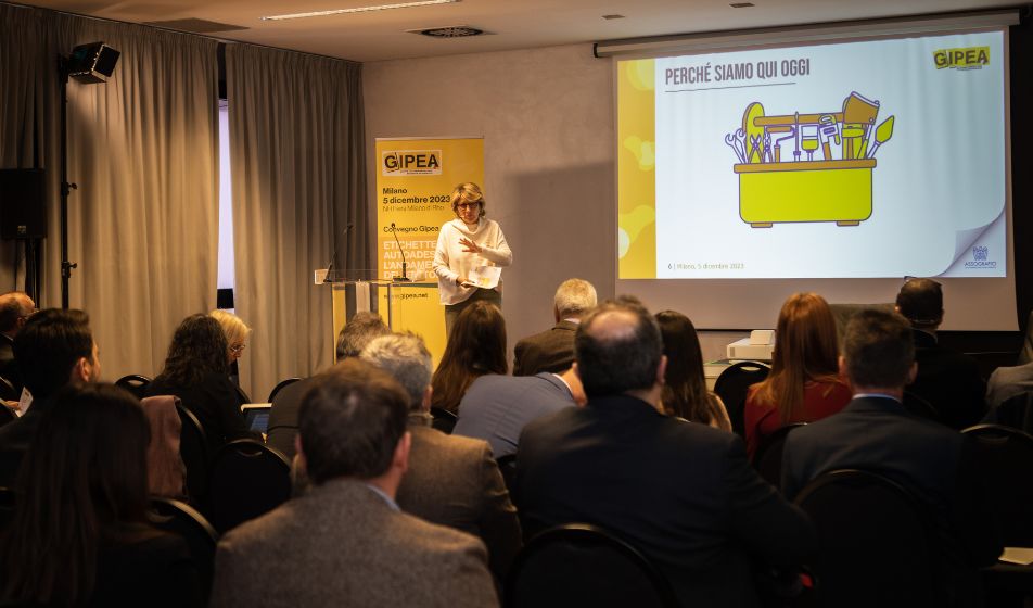 Gipea 2023 “Etichette autoadesive: l’andamento del settore”