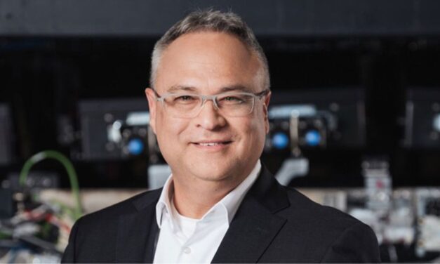 HP presenta a drupa 2024 innovazioni per stampa e packaging