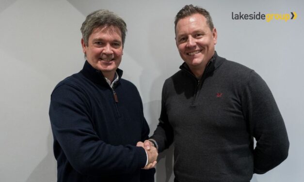 Spandex acquisisce Lakeside Group