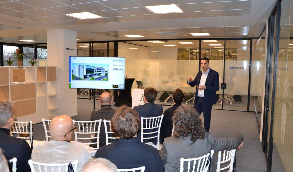 Roland DG inaugura la nuova sede a Milano