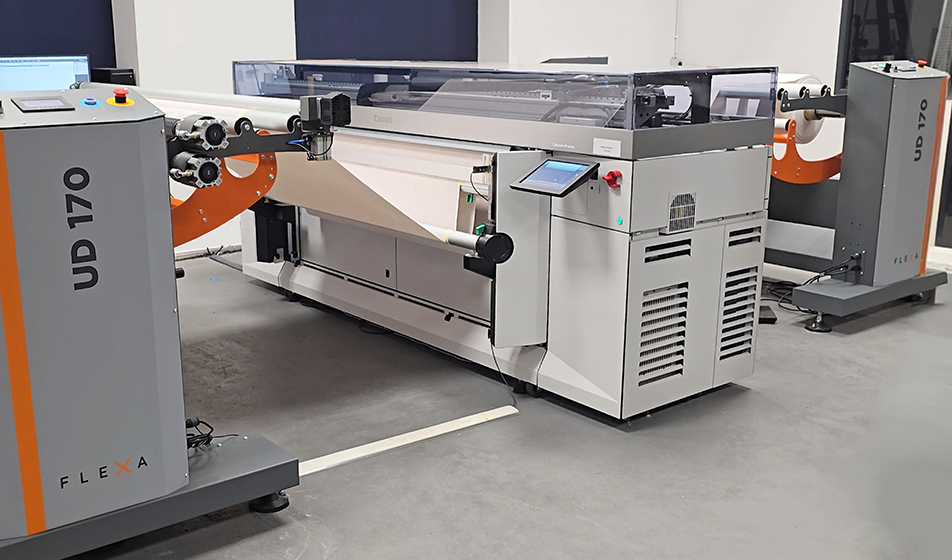 Vinylpex aumenta la produzione di carta da parati grazie all’integrazione Flexa-Canon