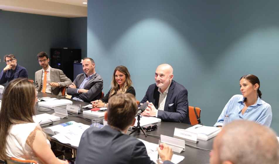 Un nuovo dossier sugli investimenti strategici nella filiera del packaging