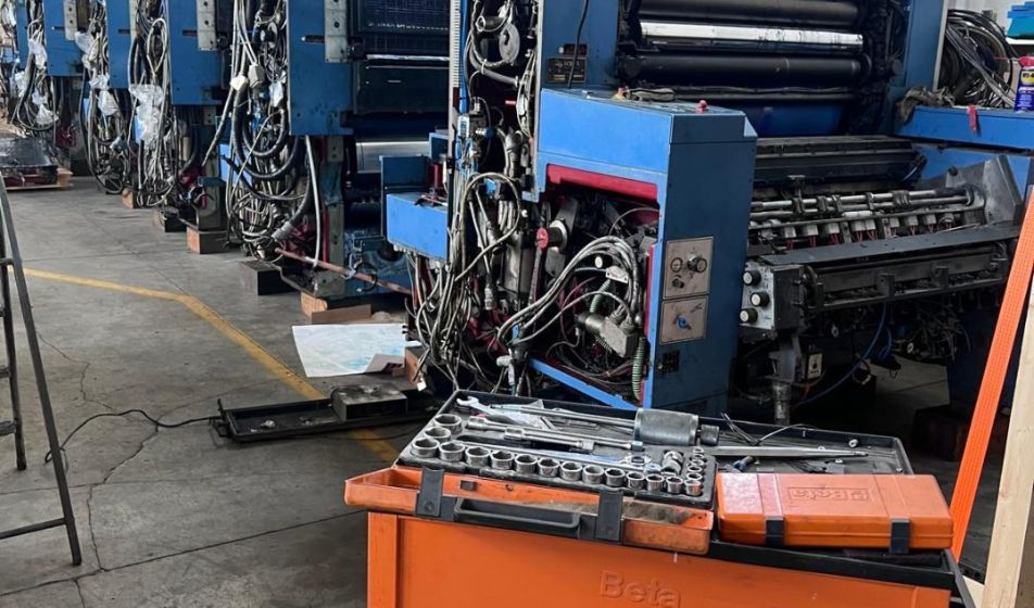 Come revisionare una macchina offset pre-owned con Graphic Machine Service