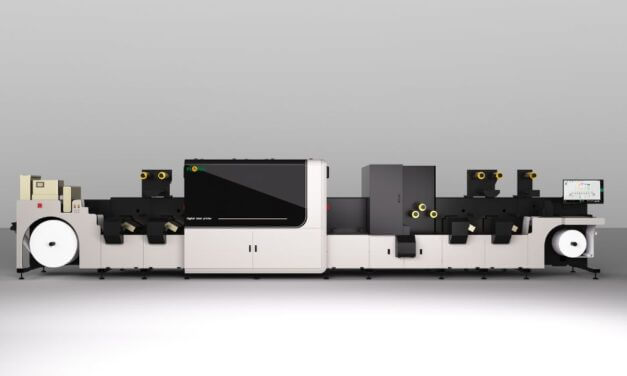 Service4printers mette a segno la vendita di una Flora J-350 P8 HD