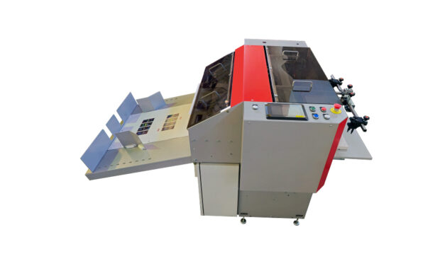 Con Petratto Eclipse Junior dalle cordonatrici alla fustellatura senza utensili