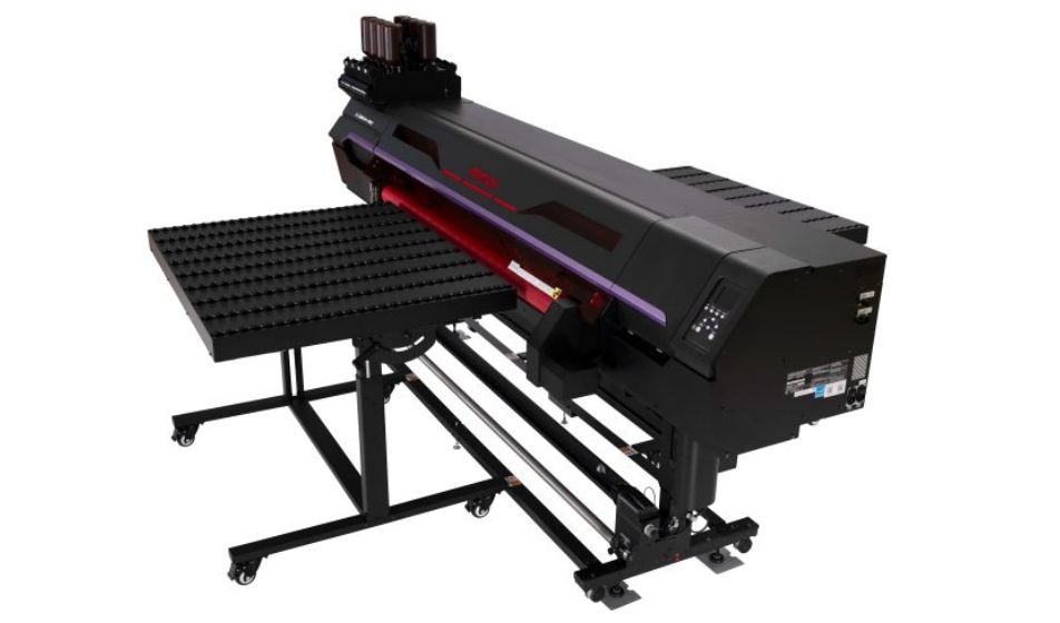 UJ330H-160, la nuova ibrida compattadi Mimaki