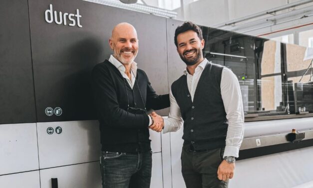 Materia fa poker con Durst P5