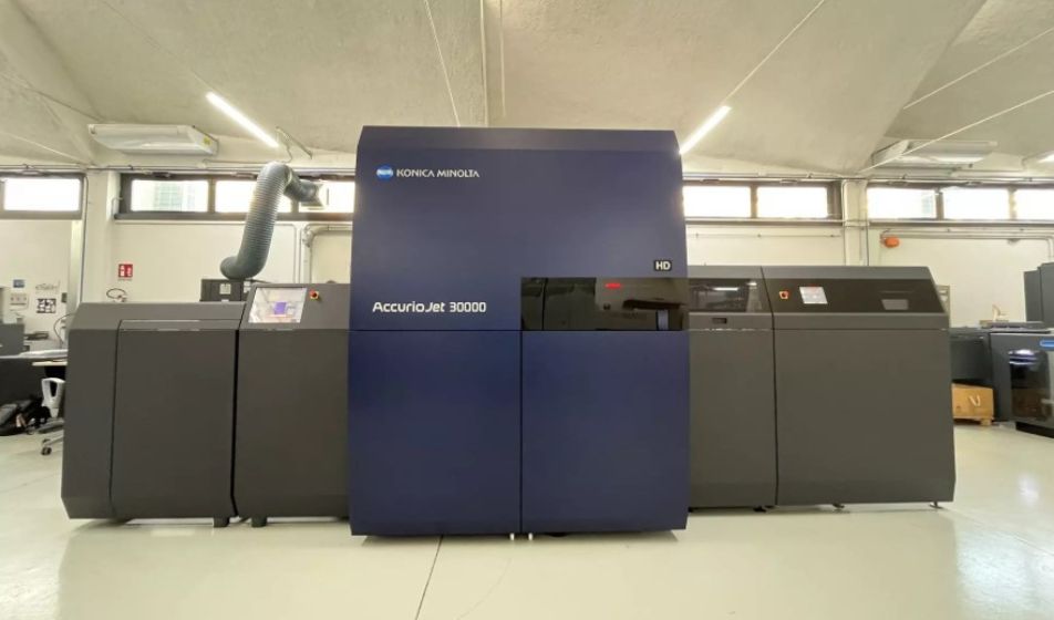 Da Grafica EFFE2 la prima Konica Minolta AccurioJet 30000 in Europa