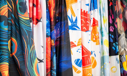 Stampa tessile 2026: da sperimentazione digitale a requisito operativo