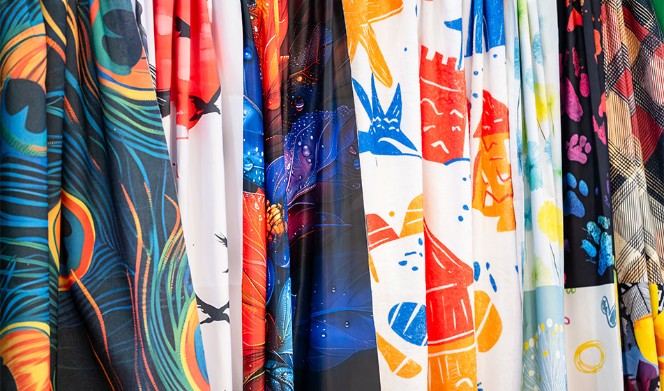 Stampa tessile 2026: da sperimentazione digitale a requisito operativo