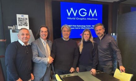 World Graphic Machine rafforza la partnership con RMGT in Italia
