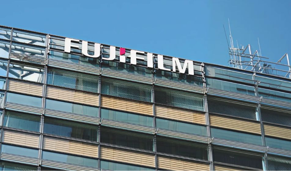 Fujifilm valuta lo spin-off di Business Innovation