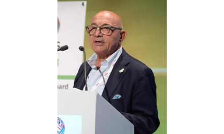 Tonino Dominici guida del Gruppo Carto-Grafica di Confindustria Ancona